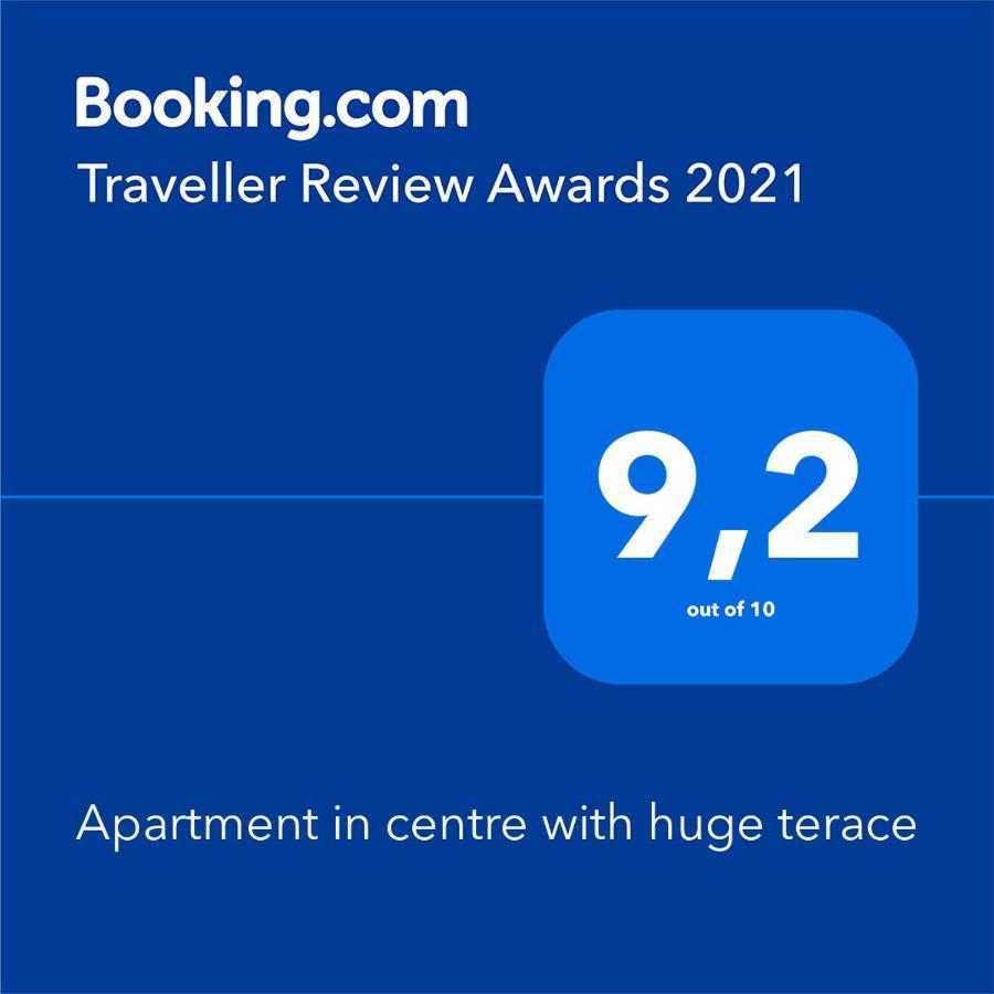 Apartment In Centre With Huge Terace 普拉 外观 照片